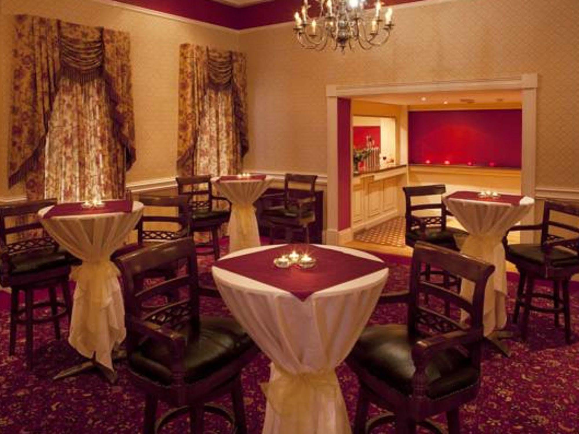 Castle Arch Hotel Trim Luaran gambar