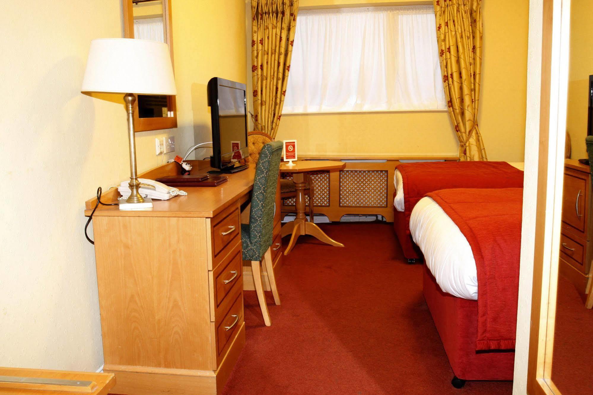 Castle Arch Hotel Trim Luaran gambar